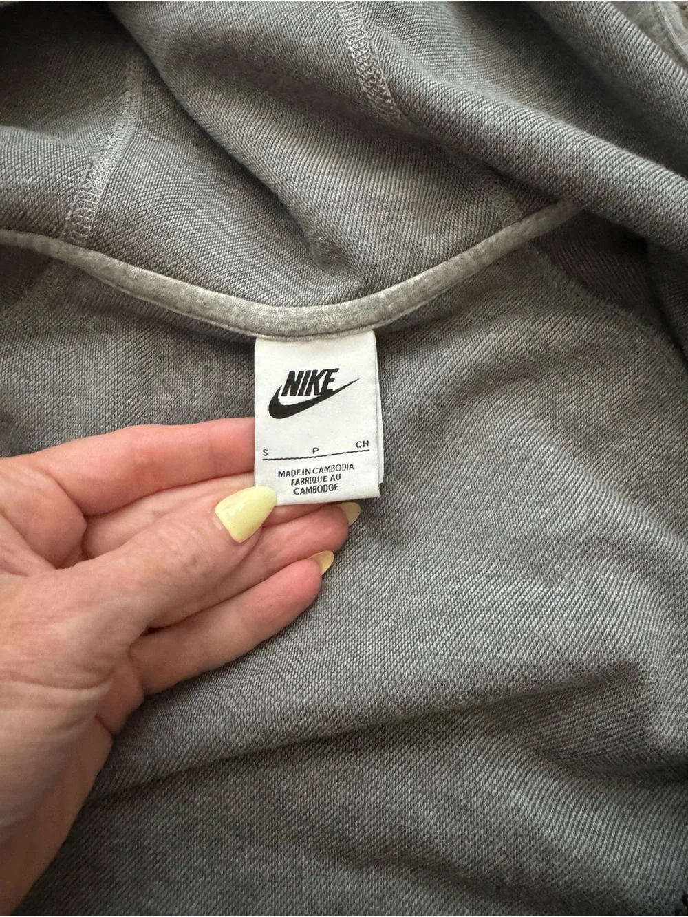 Nike adult small zip up